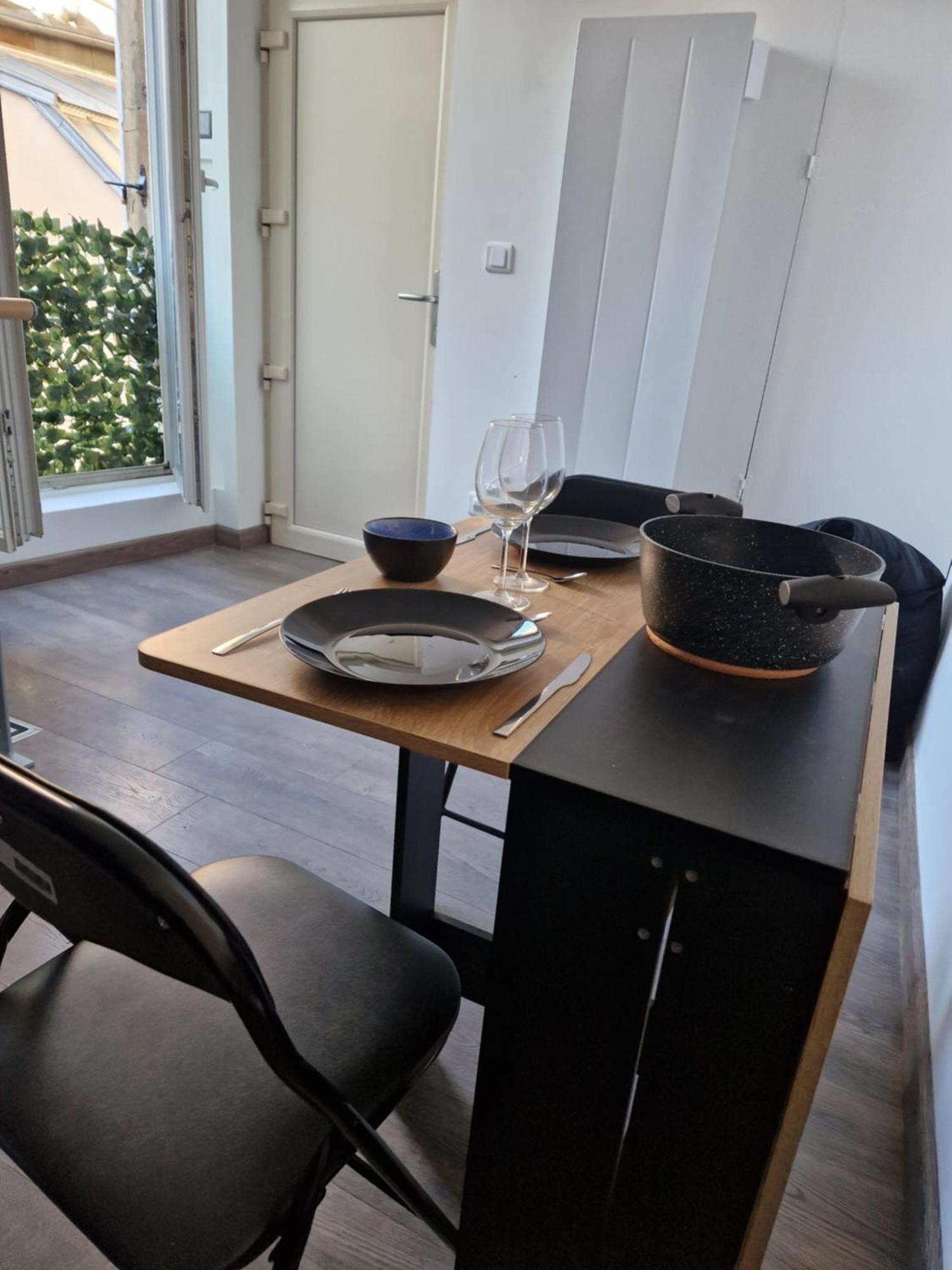 Les Appartements De Romain Et Julien Dijon Eksteriør bilde