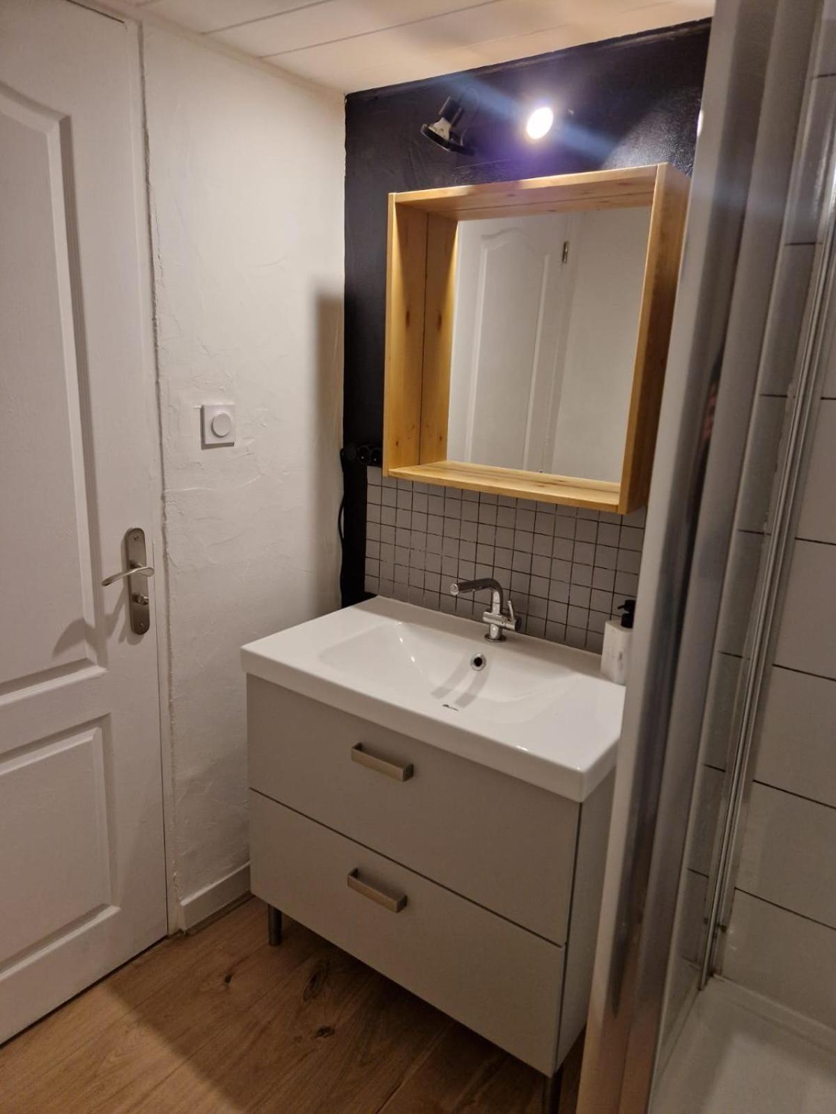Les Appartements De Romain Et Julien Dijon Eksteriør bilde